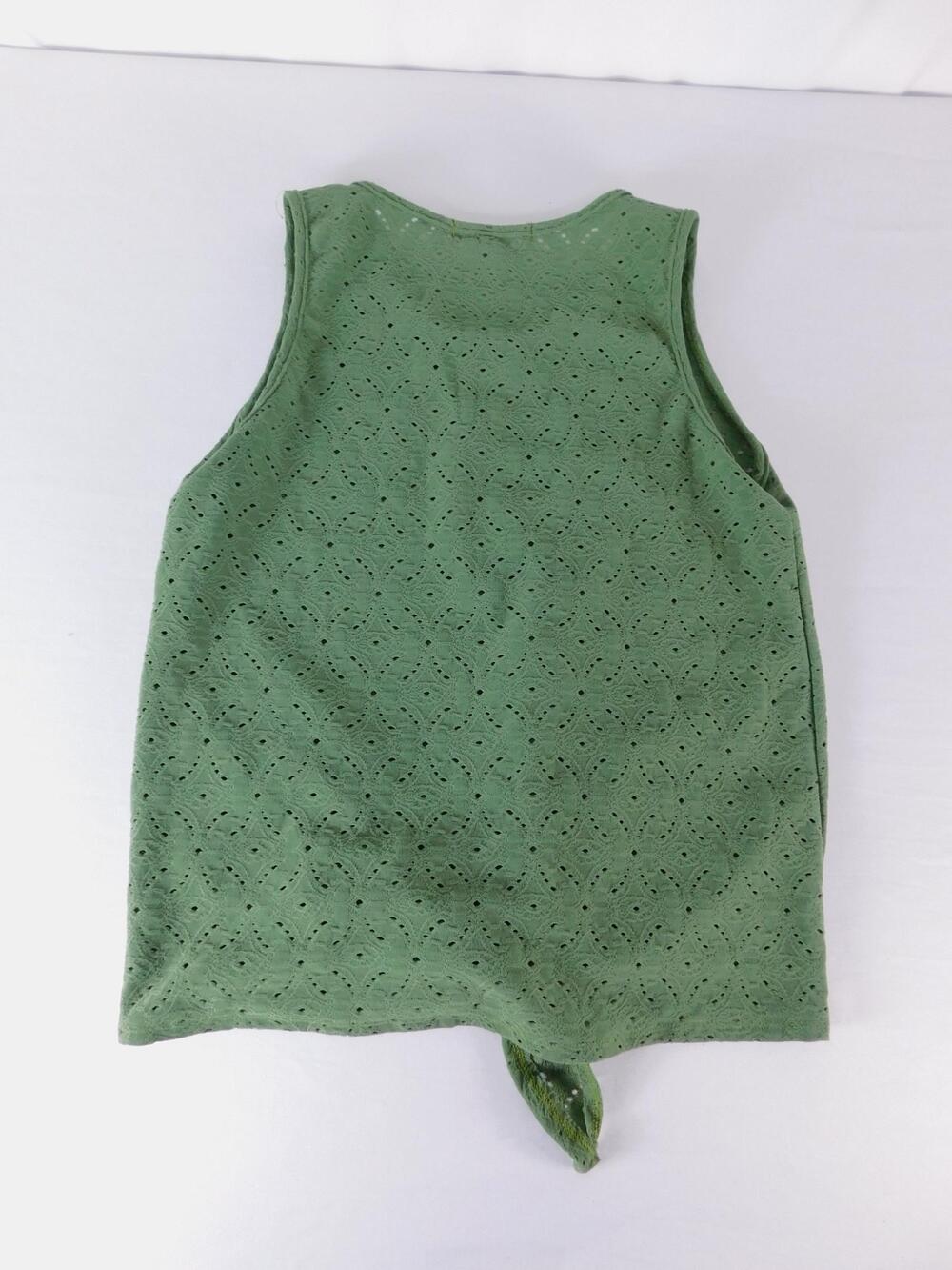 Unwritten Tank Top Womens Small Green Eyelet Tie Front Sleeveless Knit Button - Picture 5 of 7